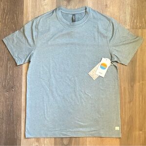 VUORI S/S  Ponto Performance Tee Men's Size Medium Dusty Blue V1057 NWT